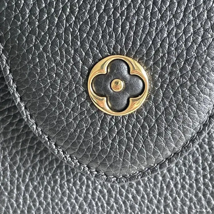 Fashionrepsfam ru Bags 2110YA0122 LV 0612